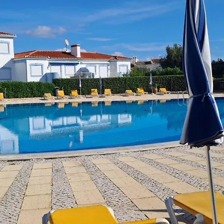 Oasis Do Joao E Da Dalila Портіман